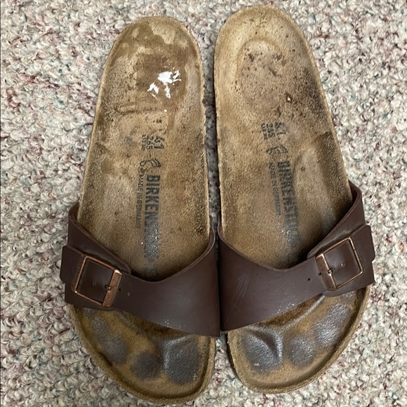 Birkenstock classic single strap Sandals with Buckle - Picture 2 of 9